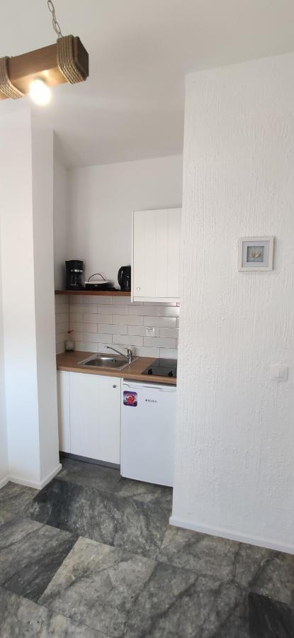Nora Norita Aparthotel Batsi Eksteriør bilde